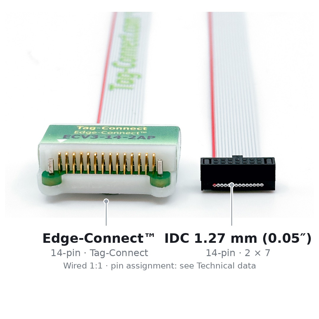 Beide Enden des Kabels ECV3-14-2AP-IDC-050 nebeneinander: links der vierzehnpolige Edge-Connect™-Stecker für die Platinenkante, rechts der vierzehnpolige IDC-Stecker mit 1,27 mm Raster.